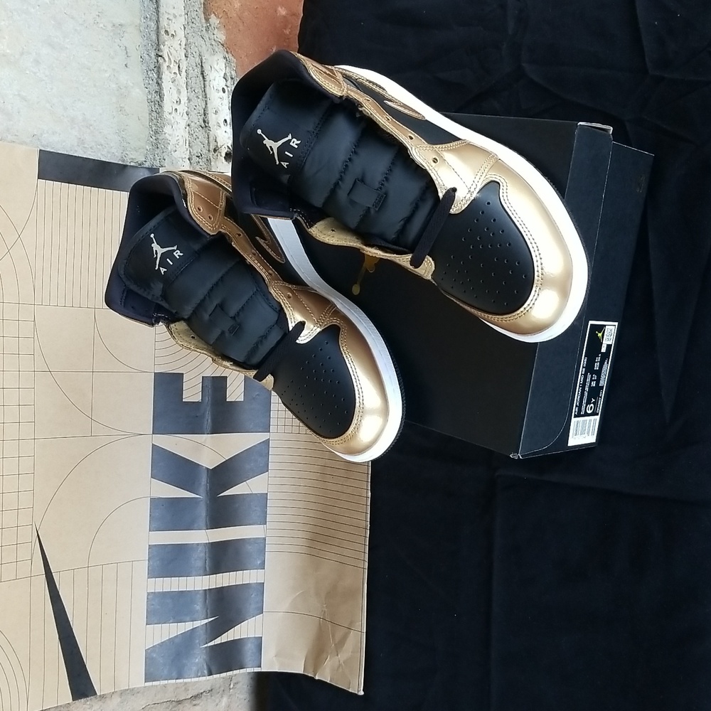 Nike Sneakers